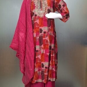 Majenta Pink Printed Pure Muslin Ethnic Straight Suit (2)